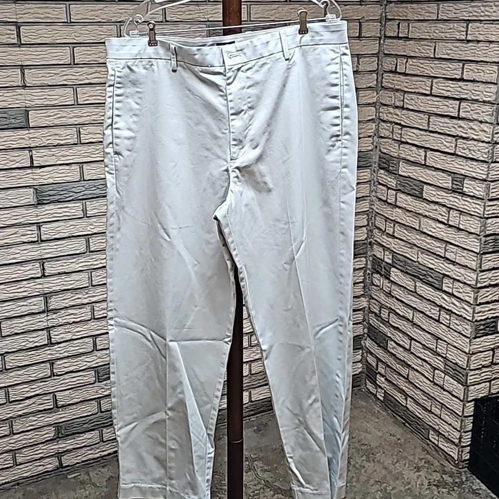 IZOD Madison Straight FIt Pant  36x30 EXCELLENT